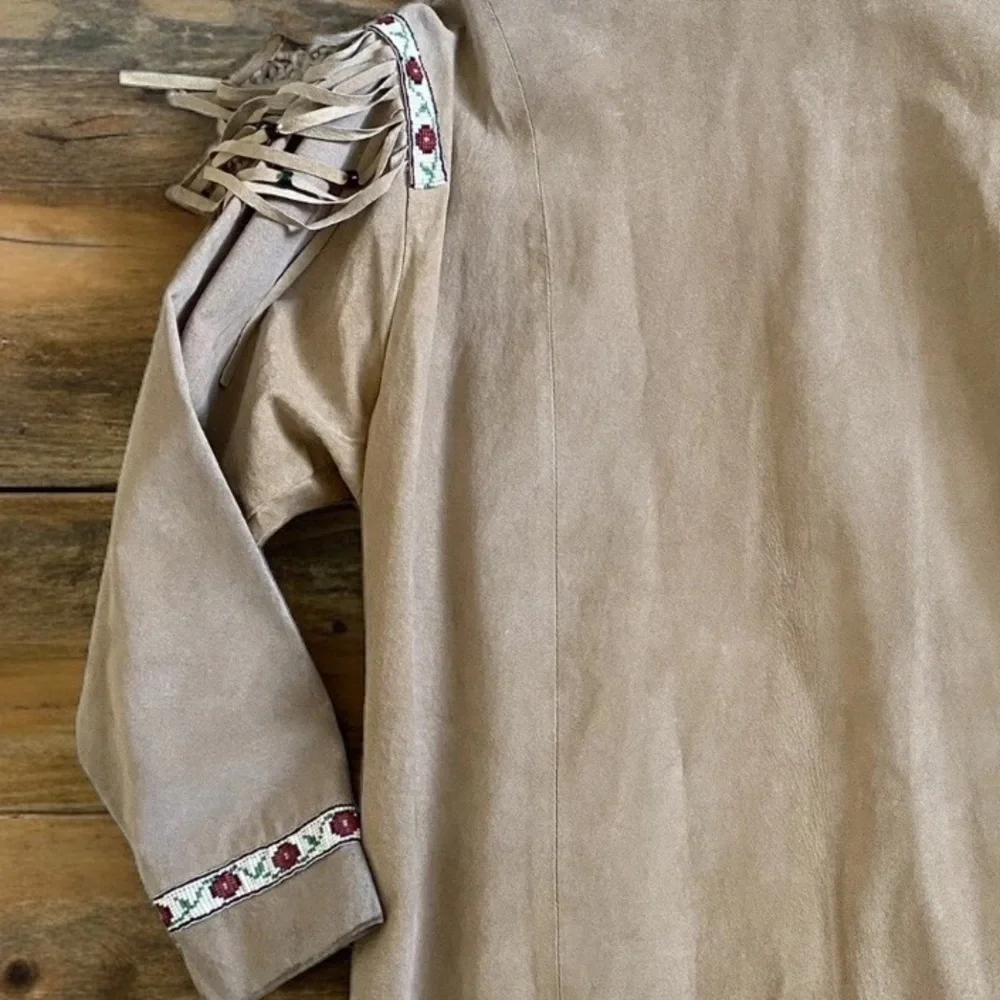 Double D Ranch vintage Beaded Fringe Suede Leather “Telling Stories” Jacket - Picture 10 of 16